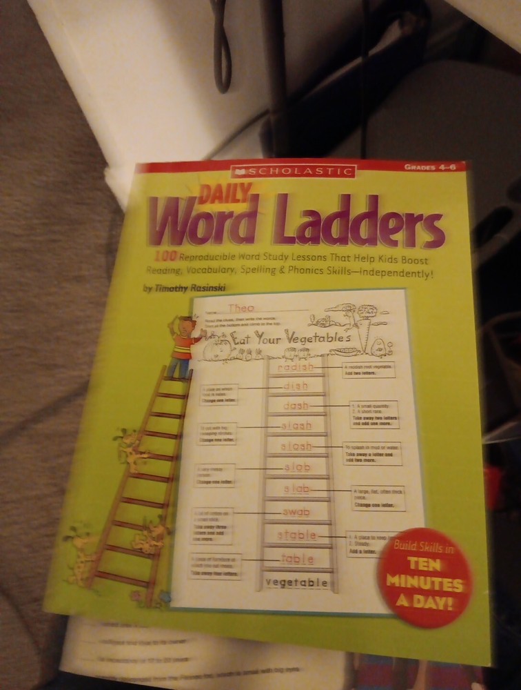Daily Word Ladders: Grades 4Â?6: 100 Reproducible Word Study Lessons That – GOOD