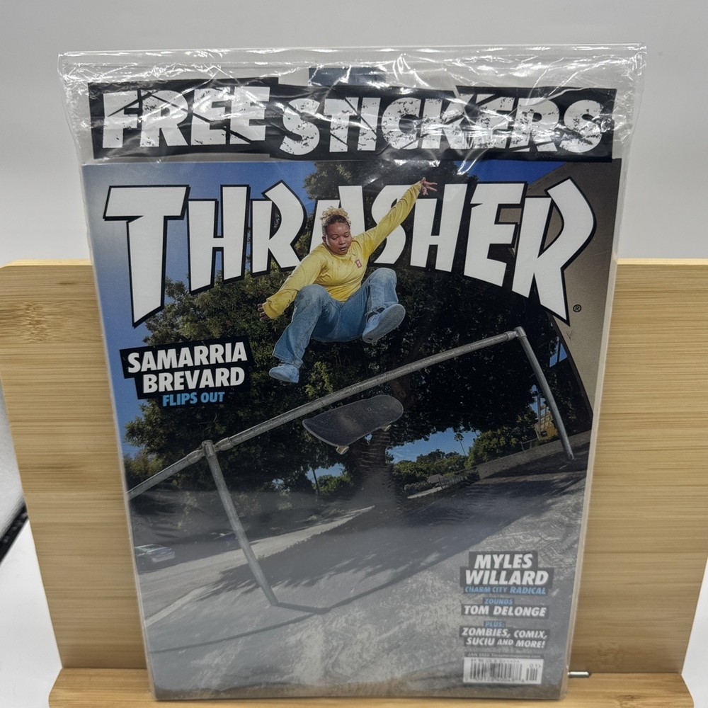 Thrasher Magazine January 2022 | Myles, Spanky, Manderson Bagged stickers READ