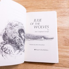 Jean Craighead George JULIE OF THE WOLVES 1st Edition SIGNED Very Good HCDJ