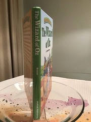 Wizard of Oz Hardcover by L. Frank Baum Illustrated Modern Publishing 2006