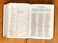 Holy Bible – KJV – Crown Reference Edition – Feora Bonded Leather – Holman 1985