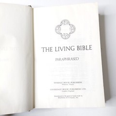 1972 The Living Bible Paraphrased Tyndale House Green Leatherette Padded HC