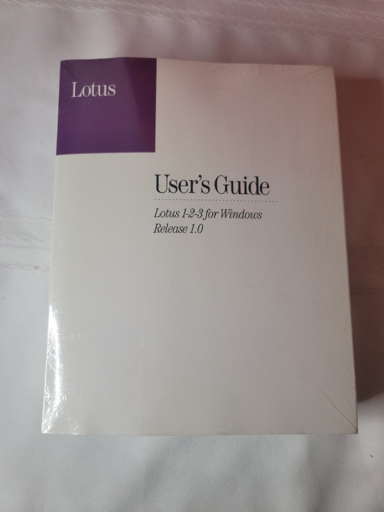 Lotus User’s Guide Freelance Graphics for Windows 1.0 1992 SEALED W/ 3.5″ disk