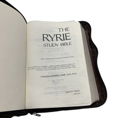 Rare Moody Press Ryrie Study Bible 1978 NASB 1976 Leather Zipper Cover Like New