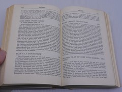 L — THE GOLD COOK BOOK BY CHEF LOUIS P. DE GOUY, HC, 1,256 PAGES, RECIPES