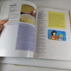 Kuih-Muih Utara by Zakiah Hanum, Malay Language Illustrated Cookbook 1992 PB