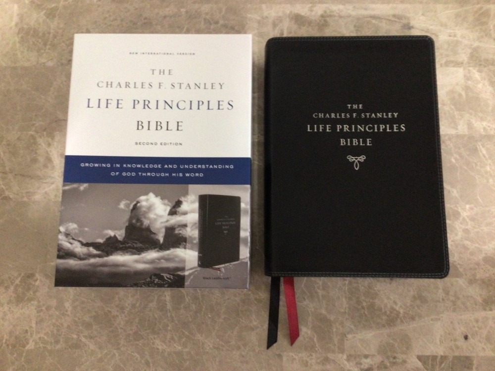 NIV Bible Charles F. Stanley Life Principles Black Leathersoft 2nd Edition