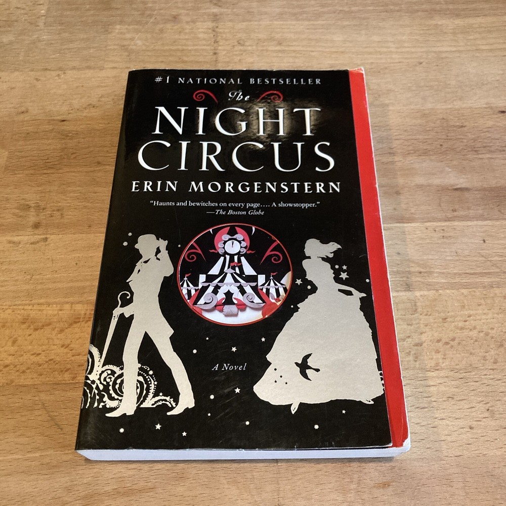 The Night Circus : A Novel by Erin Morgenstern (2012, Trade Paperback)