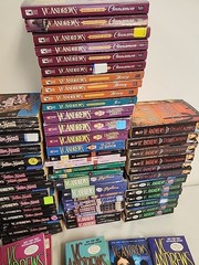 VC Andrews PAPERBACK BOOK/BOOKS /VARIOUS TITLES /CHOICE