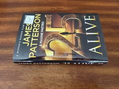 25 Alive : A Women’s Murder Club Thriller by James Patterson (2025, Hardcover)