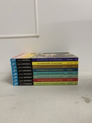 A to Z MYSTERIES COLLECTION 16 Mysteries in an 8 Volume Book Set