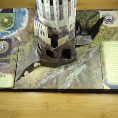 Game of Thrones : A Pop-Up Guide to Westeros by Matthew Reinhart Free Shipping!