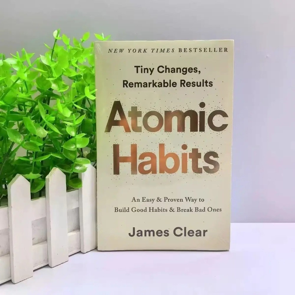 *Atomic Habits* Paperback by James Clear Build Good Habits & Break Bad Ones..