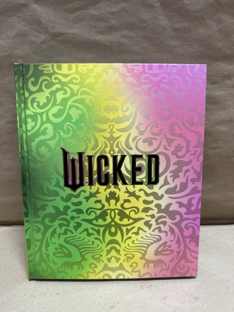 Wicked- Official Visual Companion SE Hardcover SEE DESCRIPTION