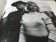 Marilyn : A 1973 Biography by Norman Mailer Hardcover Hollywood Glamour Photos