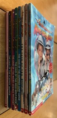 Lot of 8~ Mary Kate and Ashley Paperback Books 1990’s ~ Early 2000’s