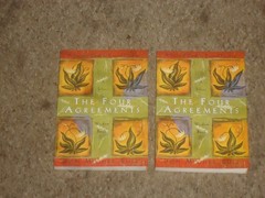 Lot 20 Copies The Four Agreements Don Miguel Ruiz + 1 Copy in Spanish
