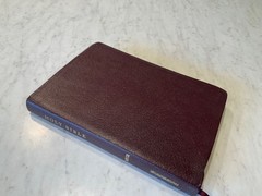Bible NIV 1984 Large Print Thinline Burgundy Bonded Leather Excellent Condition
