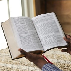 The Breathe Life Holy Bible: Faith in Action (NKJV, Black Leathersoft, Red…