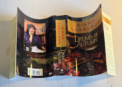 Drums of Autumn Diana Gabaldon HCDJ Very Good Delacorte 1997