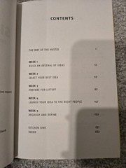 Side Hustle : From Idea to Income in 27 Days by Chris Guillebeau