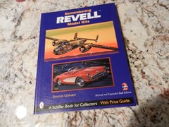 REMEMBERING REVELL MODEL KITS 2004 revised 2nd Edition book Thomas Graham