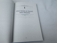 Pair Of Books C S Lewis Mere Christianity & Discussing Mere Christianity Guide