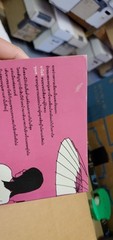 Thai Language #22; Mint- paperback book; Kaori Ekuni; see scans for title