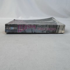 Illusion by Paula Volsky 1992 Paperback Fantasy Novel Bantam High Fantasy
