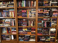 LOT OF 10 PAPERBACKS ROMANCE SUSPENSE THRILLER ACTION PARANORMAL NICE ASSORTMENT