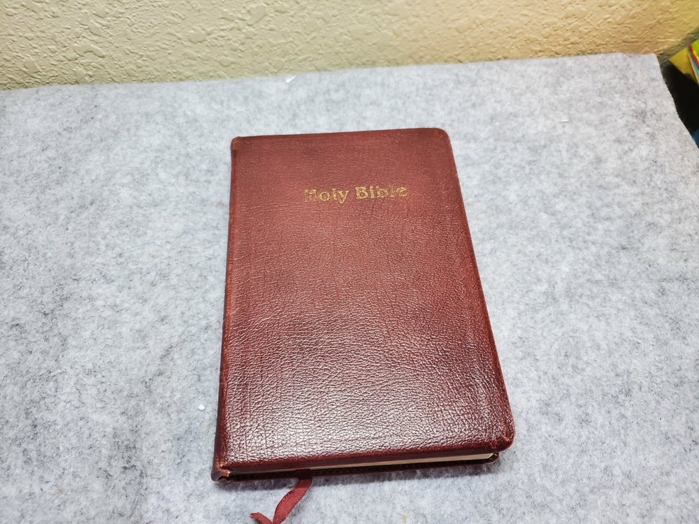 Holy Bible (KJV) Reference Edition 1972 Red Letter, Leather, Thomas Nelson 586BG