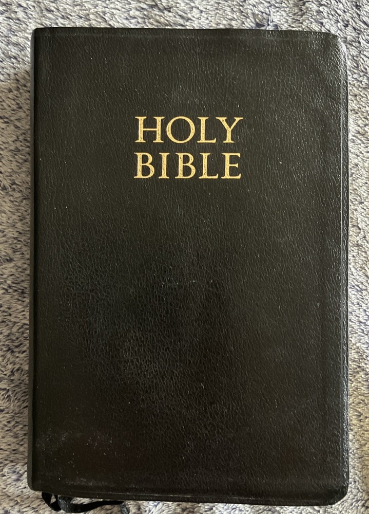 1992 NKJV „Holy Bible: Personal Size Giant Print” Nelson 334 (Bonded Leather)