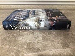 Vienna. Portrait of a City Christian Brandstätter Large Hardcover UNREAD Book