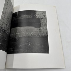 Helen Levitt In The Street 1987 1st Edition PB Chalk Drawings Messages Duke