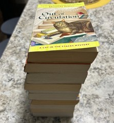 Lot of 10 – Cozy Mysteries – Mixed Authors –