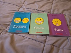 Smile, Sisters, and Guts: The Box Set – Telgemeier, Raina – Good – paperback