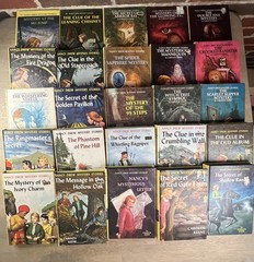 Lot of 25 Vintage Carolyn Keene Nancy Drew Hardcovers 1960s.