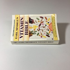 Earl Mindell’s Vitamin Bible Mass Market Paperback By Mindell, Earl Health