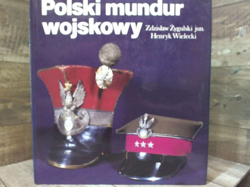 Polski mundur wojskowy (Polish Edition) by Krajowa Agencja Wydawnicza
