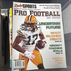 Lindy’s Sports PRO FOOTBALL 2021 NFL Preview US Import 2021