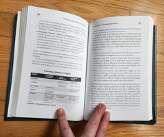 TECHNOLOGY-AS-A-SERVICE PLAYBOOK How to Grow a Profitable Thomas Lah, J. B. Wood