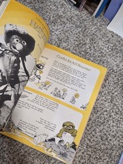 A1 Sesame Street Big Bird’s Busy Book Staring Jim Henson’s Muppets 1975 Vintage