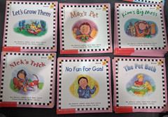 Large Lot of over 130 Scholastic Phonics Readers – Class Sets – FREE SHIPPING