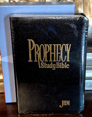 PROPHECY STUDY BIBLE : John Hagee Ministries (NKJV, Black Bonded Leather, NEW)