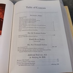 Holy Bible Fireside Family Edition NAB Catholic White Cover 1974-1975 1250+ Page