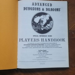 AD&D 1st Edition Players Handbook • 1979 4th Print TSR 2010 • Vibrant Yellow