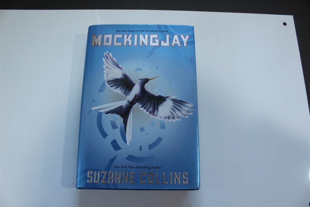 Mockingjay Hardcover Book by Suzanne Collins The Final Book Of The Hunger Games