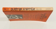 „Diary of a Witch” 1969 5th Printing Sybil Leek Signet Paperback, Very Rare HTF