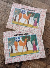 VTG 1974 GIFT FOR A GIFT Anne Rockwell Hardcover w/DJ