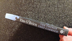 THE THINGS THEY CARRIED by TIM O’BRIEN – SIGNED! – PAPERBACK EDITION